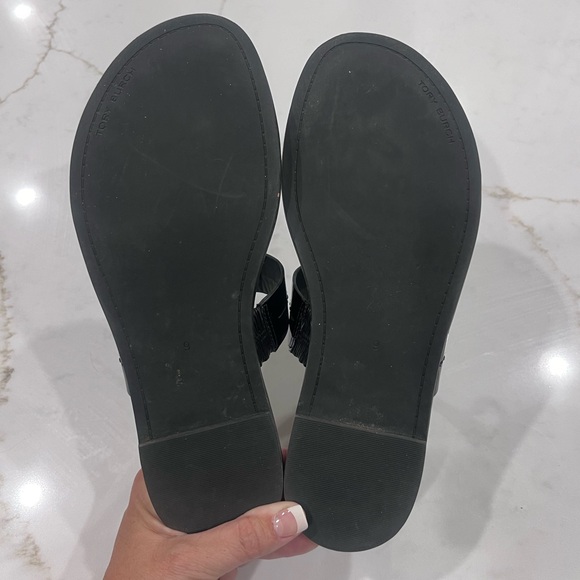 Tory Burch Everly Patent Sandal Mini - Picture 5 of 5